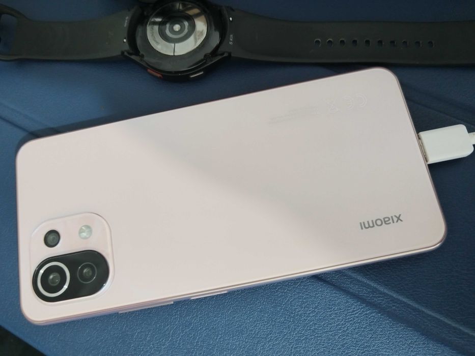 Продам телефон mi 11 lite