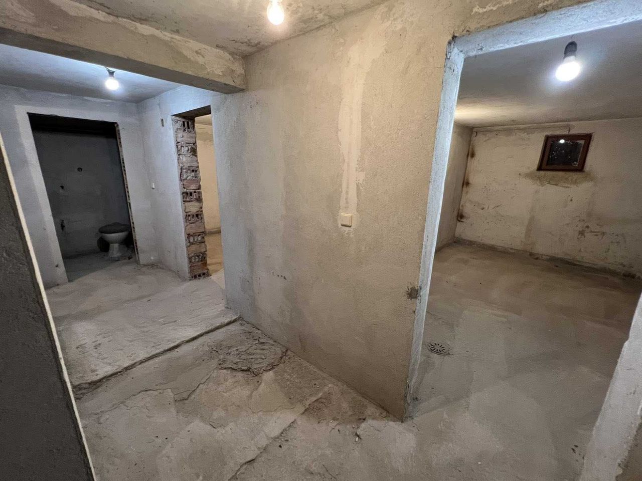 Продава се Магазин в Велико Търново, Акация - 130 кв.м за 770 €/кв.м - Снимка #11