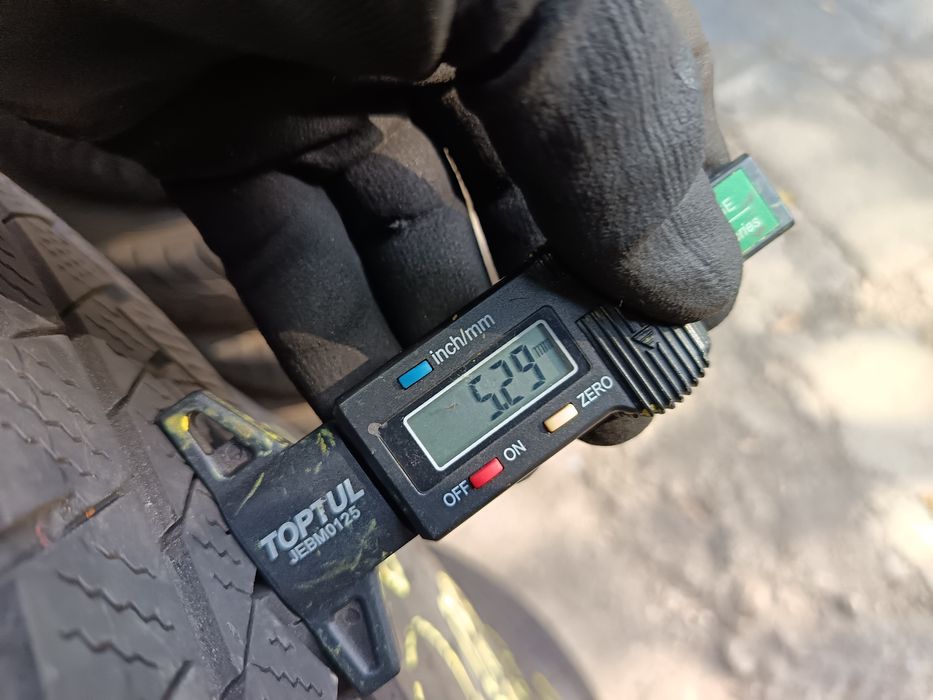 Anvelope MS iarna 275 50 20 continental 2023 și 2024 5mm