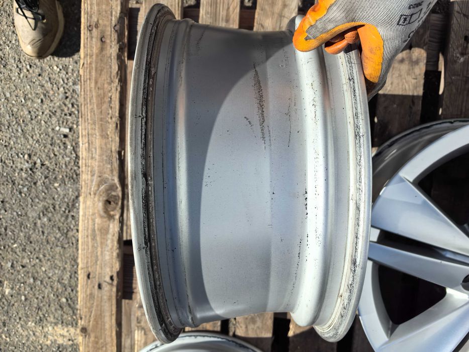 16 цола 5 х 112 мм ФОлксваген ГОлф 8 и други - 7 Инча / ЕТ 48