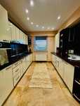 Apartament 3 camere + garaj de inchiriat