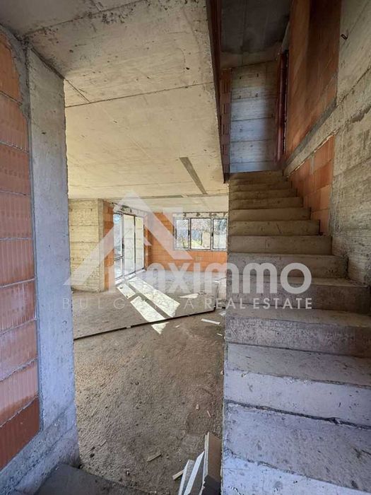 Продава се Къща в Варна, Владислав Варненчик - 144 кв.м за 1785 €/кв.м - Снимка #6