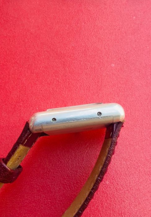 Cartier Tank Must de Cartier . Servisat