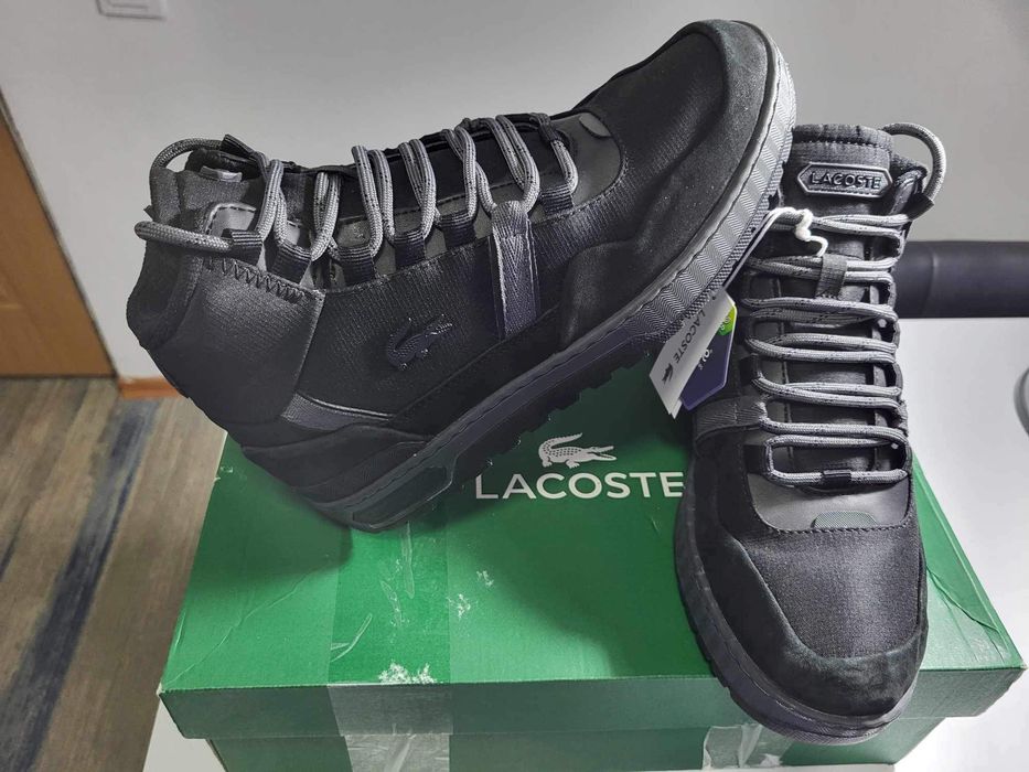 Ghete LaCoste marimea 40.