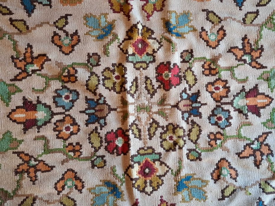 Голям котленски килим