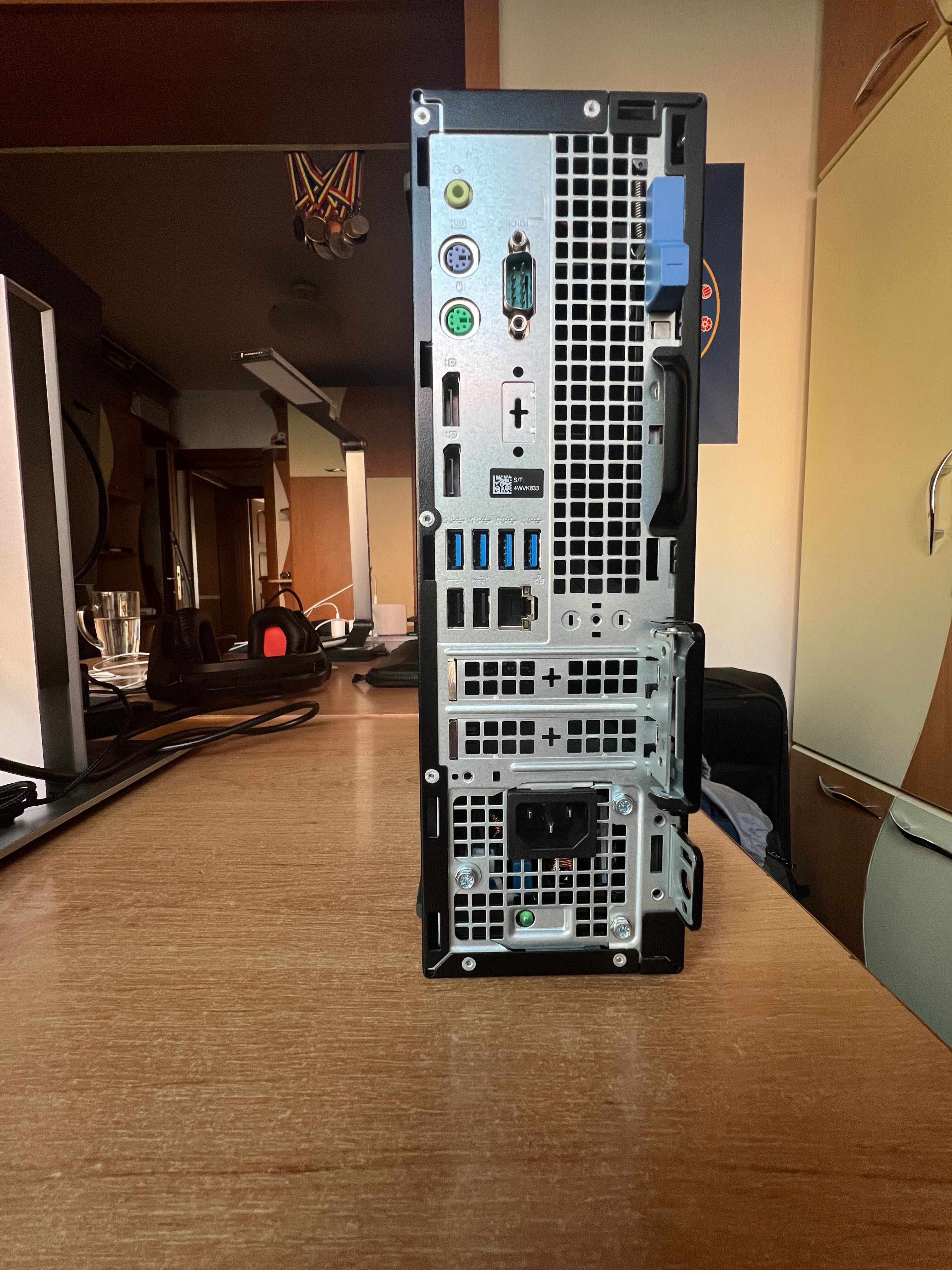 PC Dell OptiPlex 7070, Intel i7-9700, 16Gb RAM, 240Gb