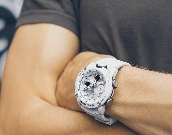 Casio G-Shock Split GA-2000S-7A

Часы в отличном состоянии. Оригинал.