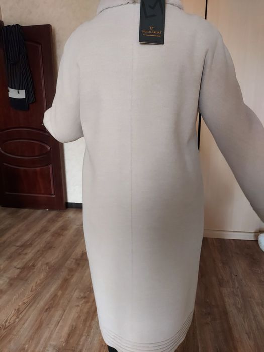 Пальто женское серое