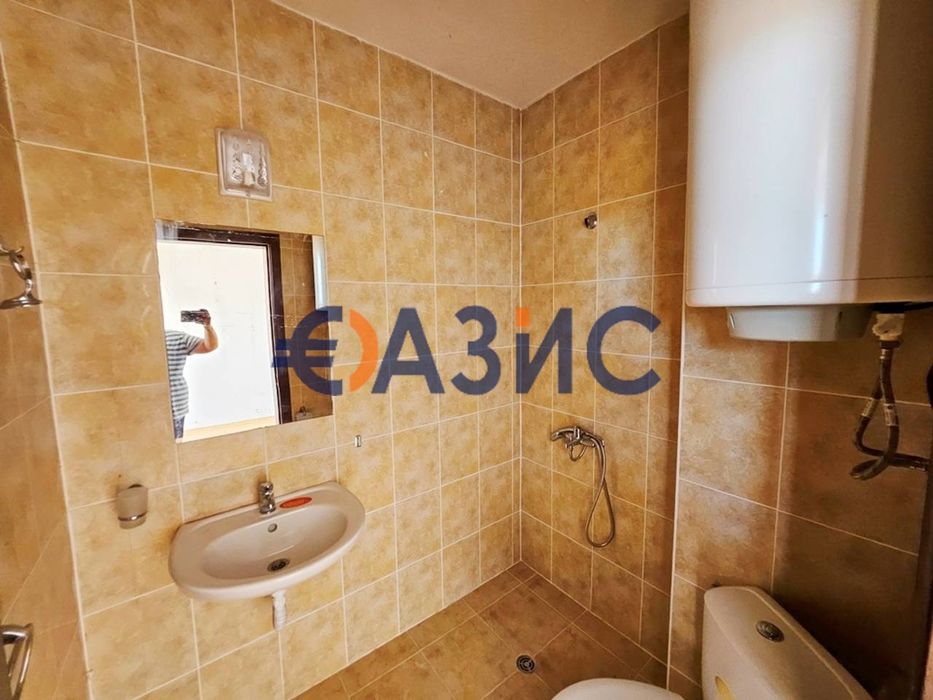 Необзаведен апартамент с 1 спалня в комплекс Sunny Day 6, 44 кв.м.,