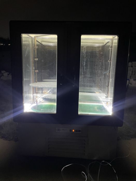 Холодильник для торта