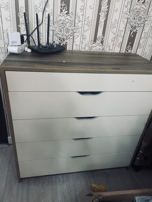 Комод продается .