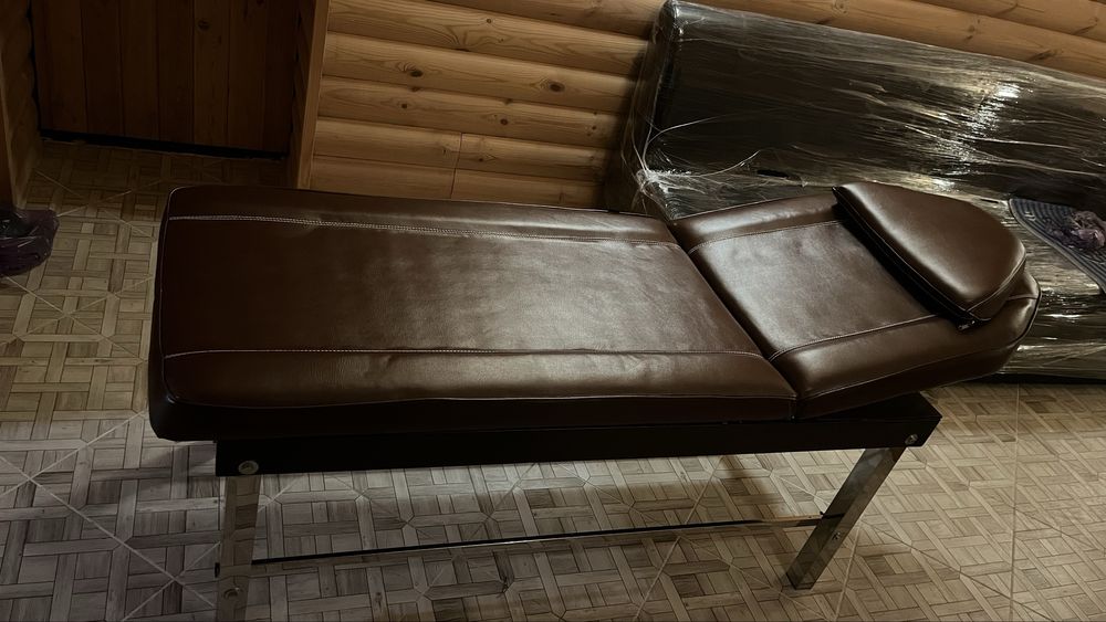 Масажная кушетка люкс качества