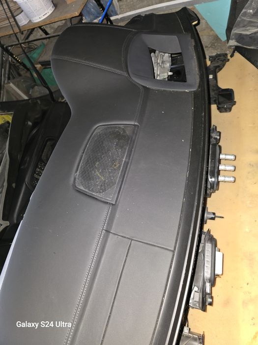 Кожено напа шито табло за bmw e70 e71 х5 х6