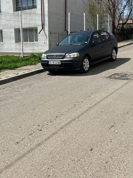 Vând Opel Astra G