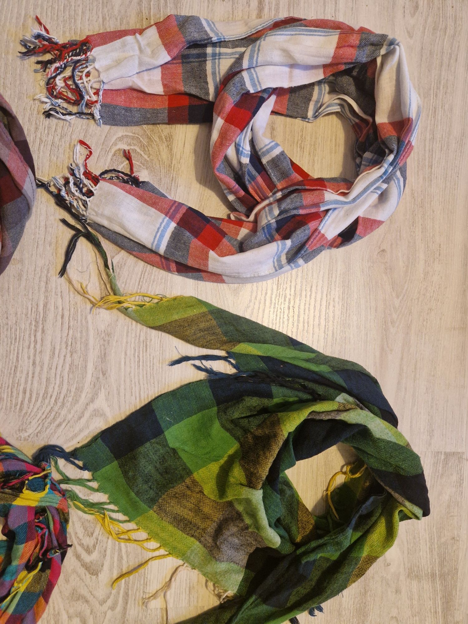 esarfe baieti Zara H&M moderne pt baieti fashionisti