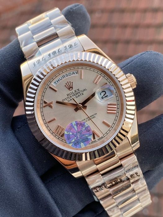 Rolex Day Data 41 mm Full Rose Gold Crem Dial