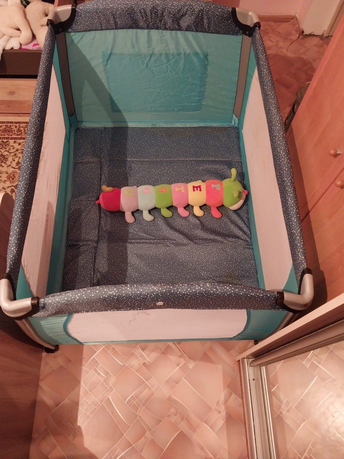 Продам детский манеж