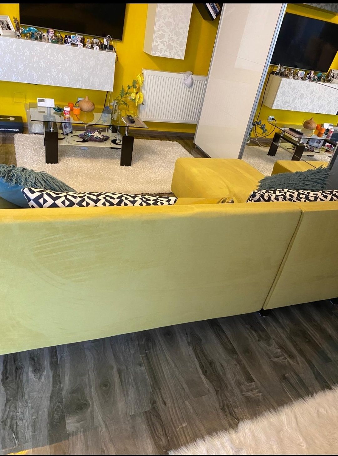Colțar sufragerie culoare galben