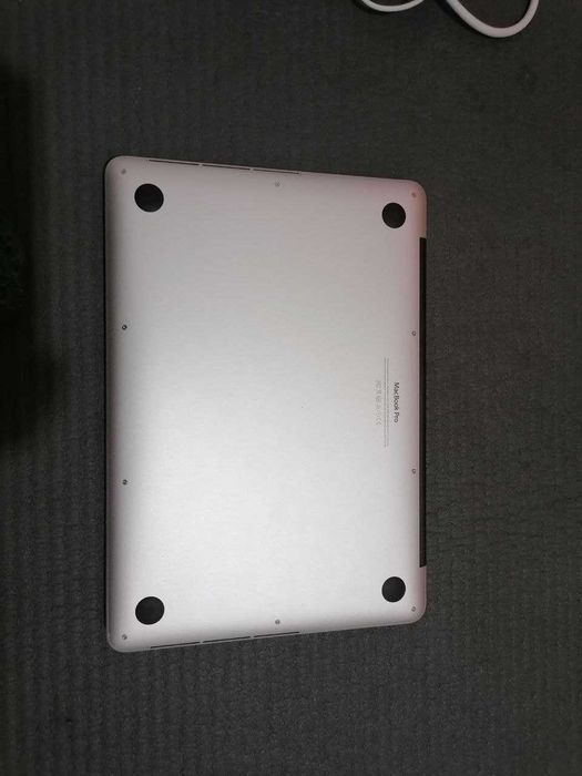 Macbook pro A1502