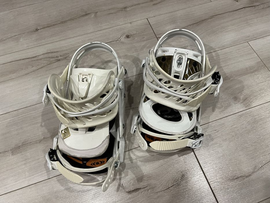 Продам крепления для сноуборда