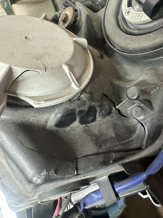 Фарове за Toyota 4runner Тойота