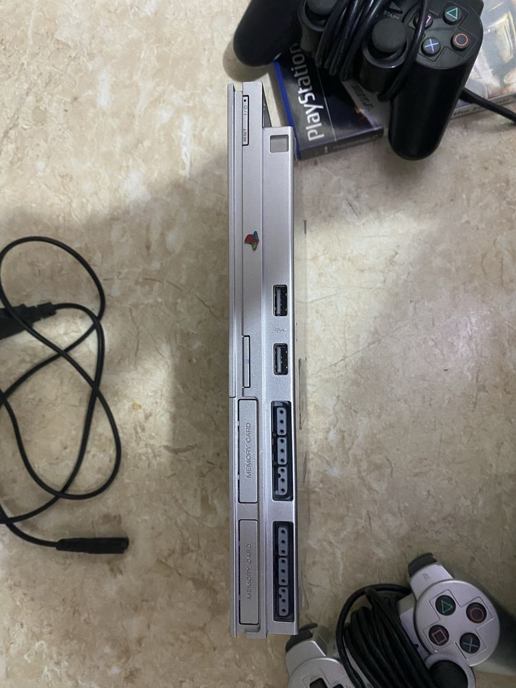Sony PlayStation 2