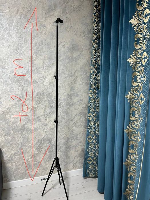 Telefon va lamchalar uchun stoyka (shtativ)