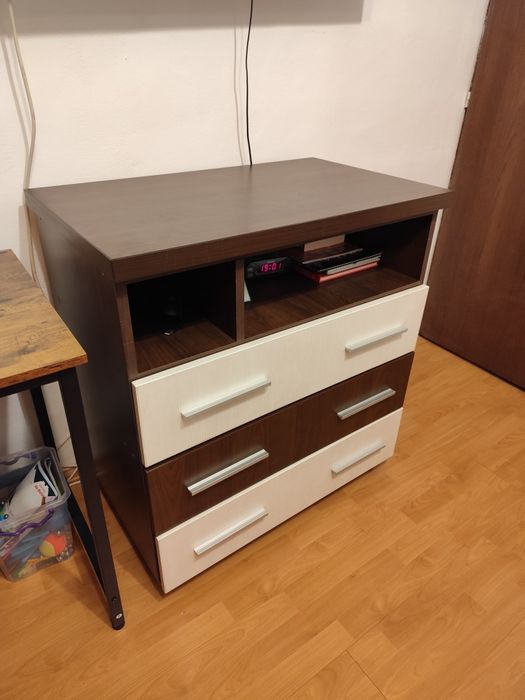 Dulap / comoda 82 cm lățime