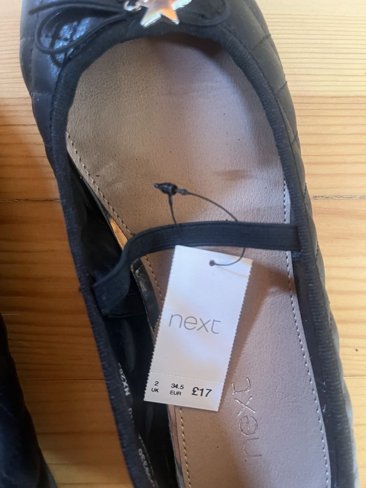 Детски обувки за момиче / сандали Next size 34.5