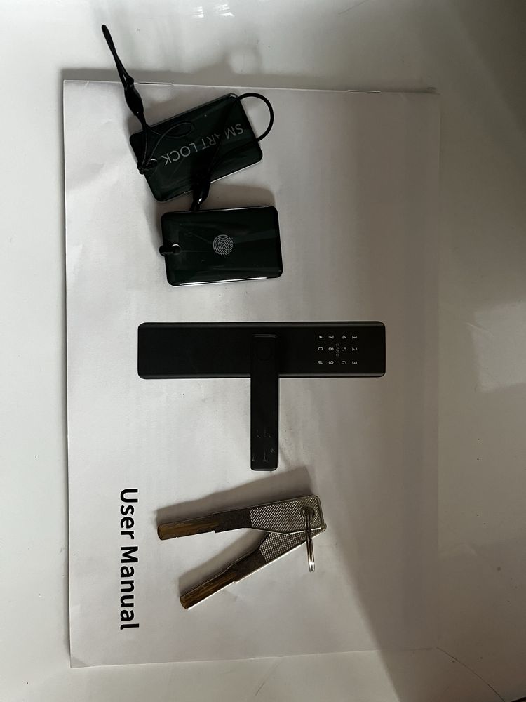 Смарт брава с пръстов отпечатък,код,чип или ключ