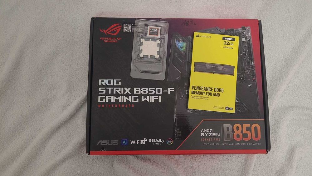Kit AMD Ryzen 7 9800x3d + ASUS ROG STRIX B850-F Gaming  + 32GB DDR5
