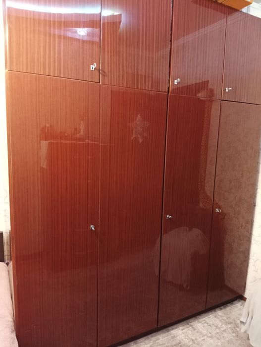 Шифоньер 4 створчатый