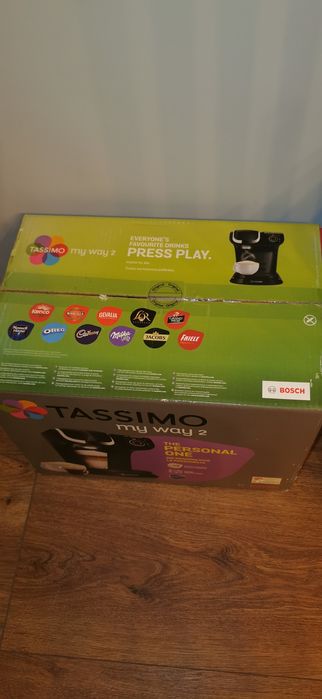 Чисто нова кафе машина BOSH Tassimo