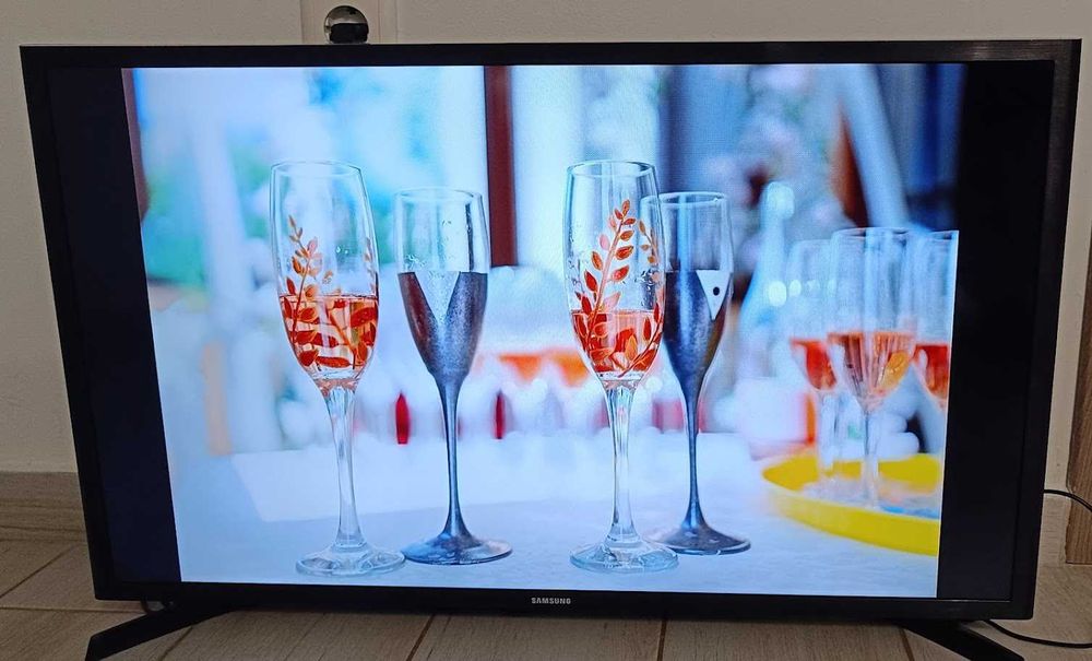 TV Samsung FULL HD Diagonala 81 cm (nu este SMART)