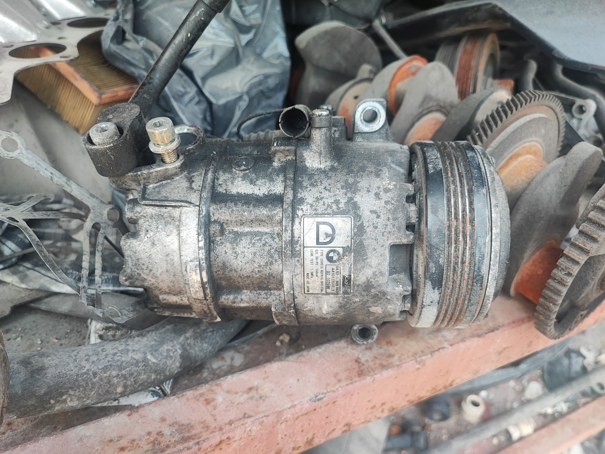 Компресор за bmw е46 318i