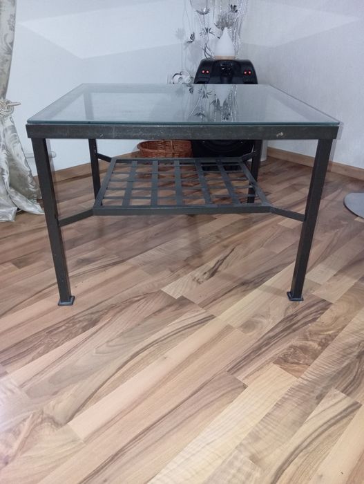 Masă sufragerie interior