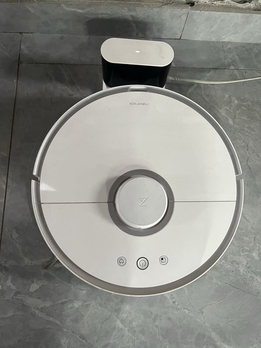 Продам робот пылесос