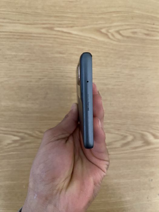 Telefon Mobil Motorola G85 5G gray