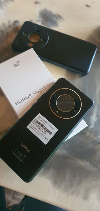 Vând telefon honor magic6 lite