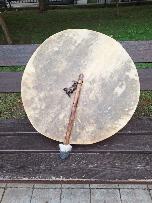 Toba mare șamanică unicat