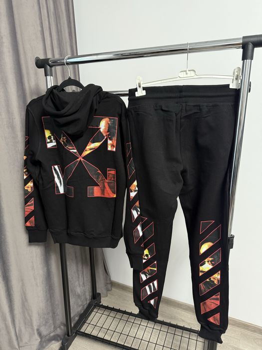 Compleu OFF WHITE super calitate
