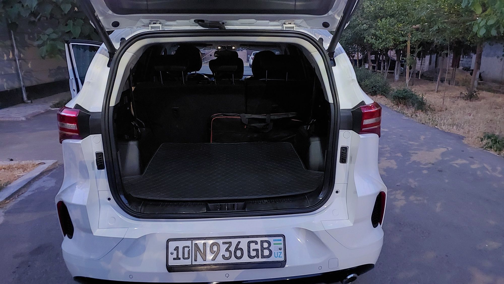 Продаю jetour x70 2024