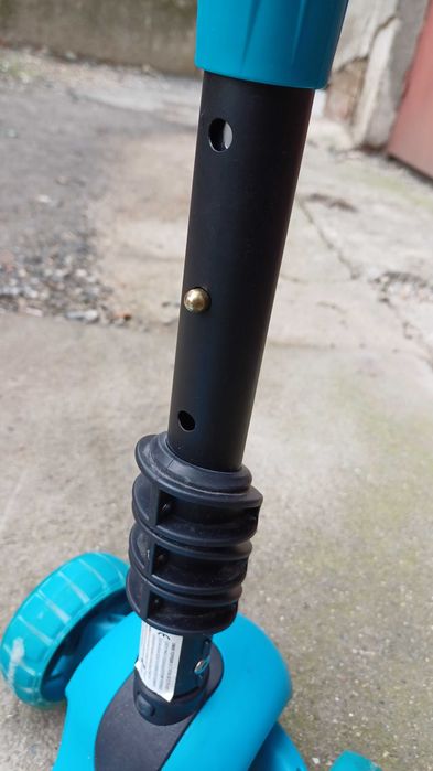 Детска тротинетка/скутер Chipolino Kiddy Evo / Чиполино Киди Ево