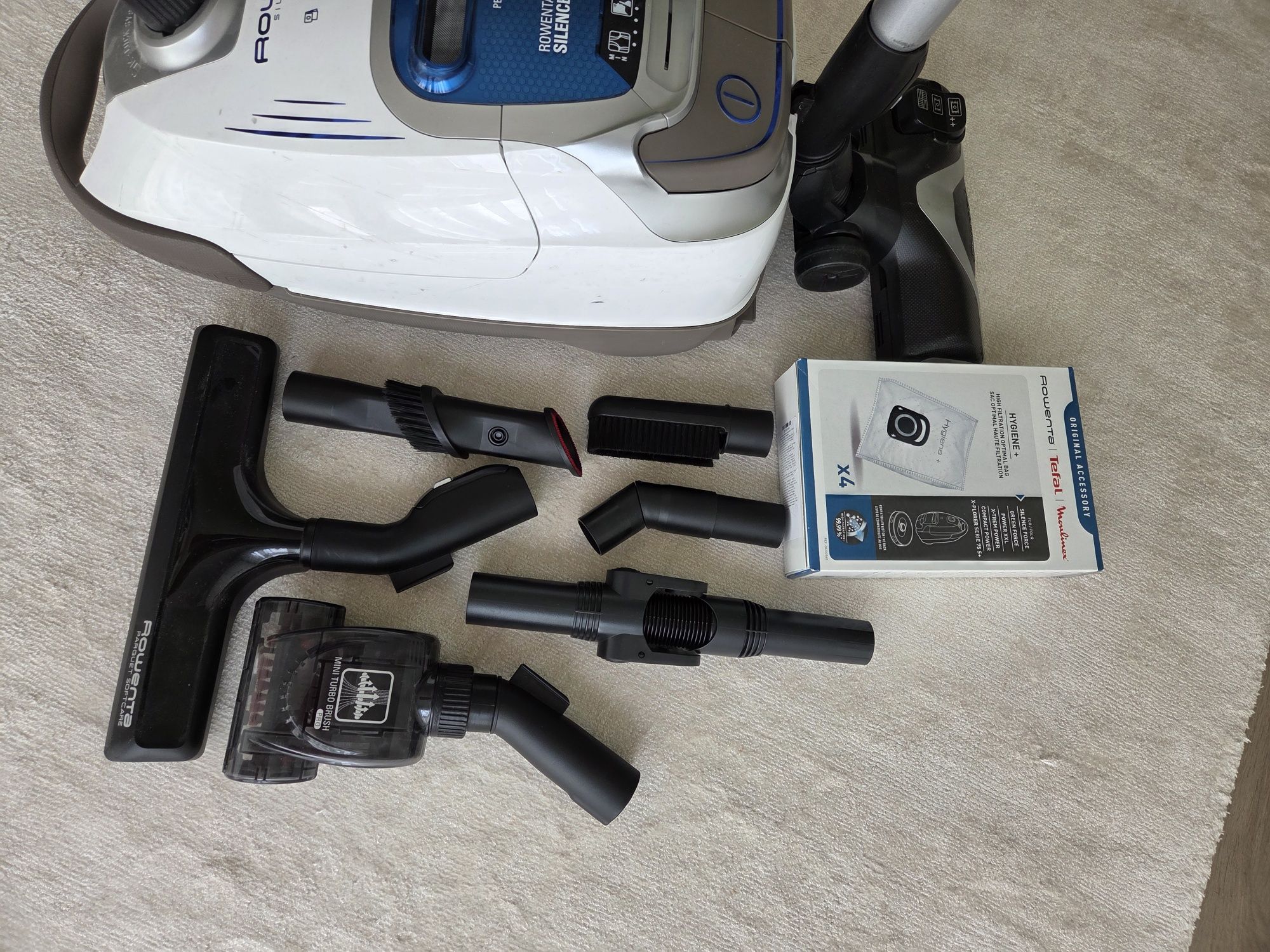 Прахосмукачка Rowenta silence force