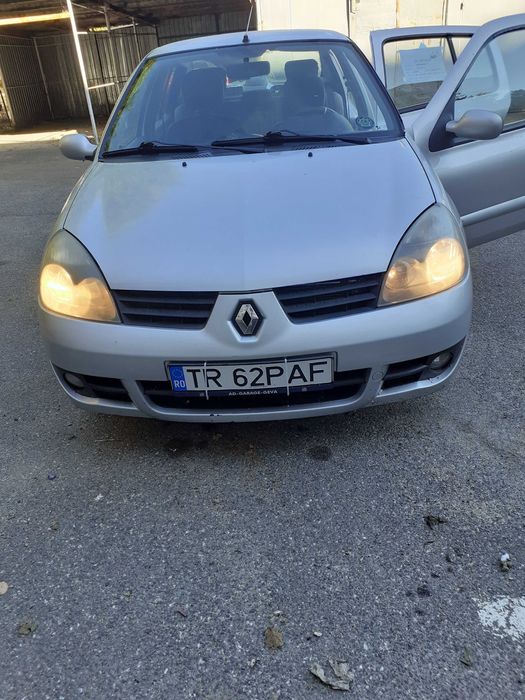 Renault Symbol 2006, bezina