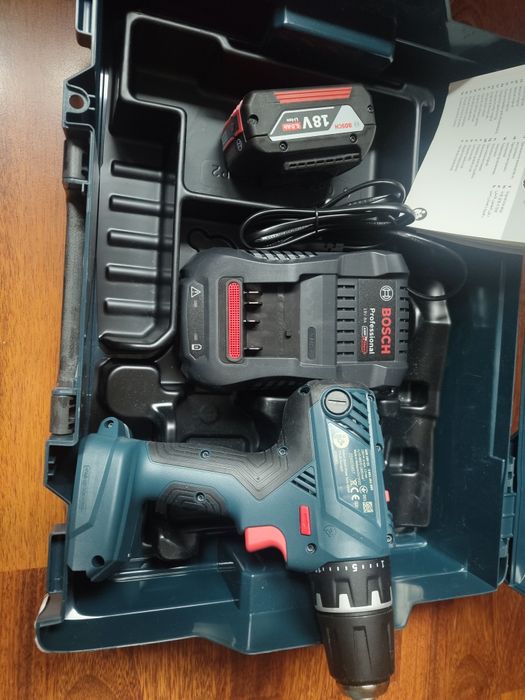 Bosch Professional mașină de găurit 18V