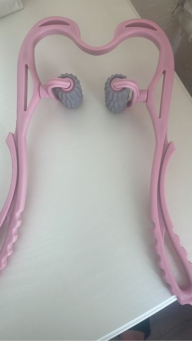 Массажер для шейно воротникой зоны