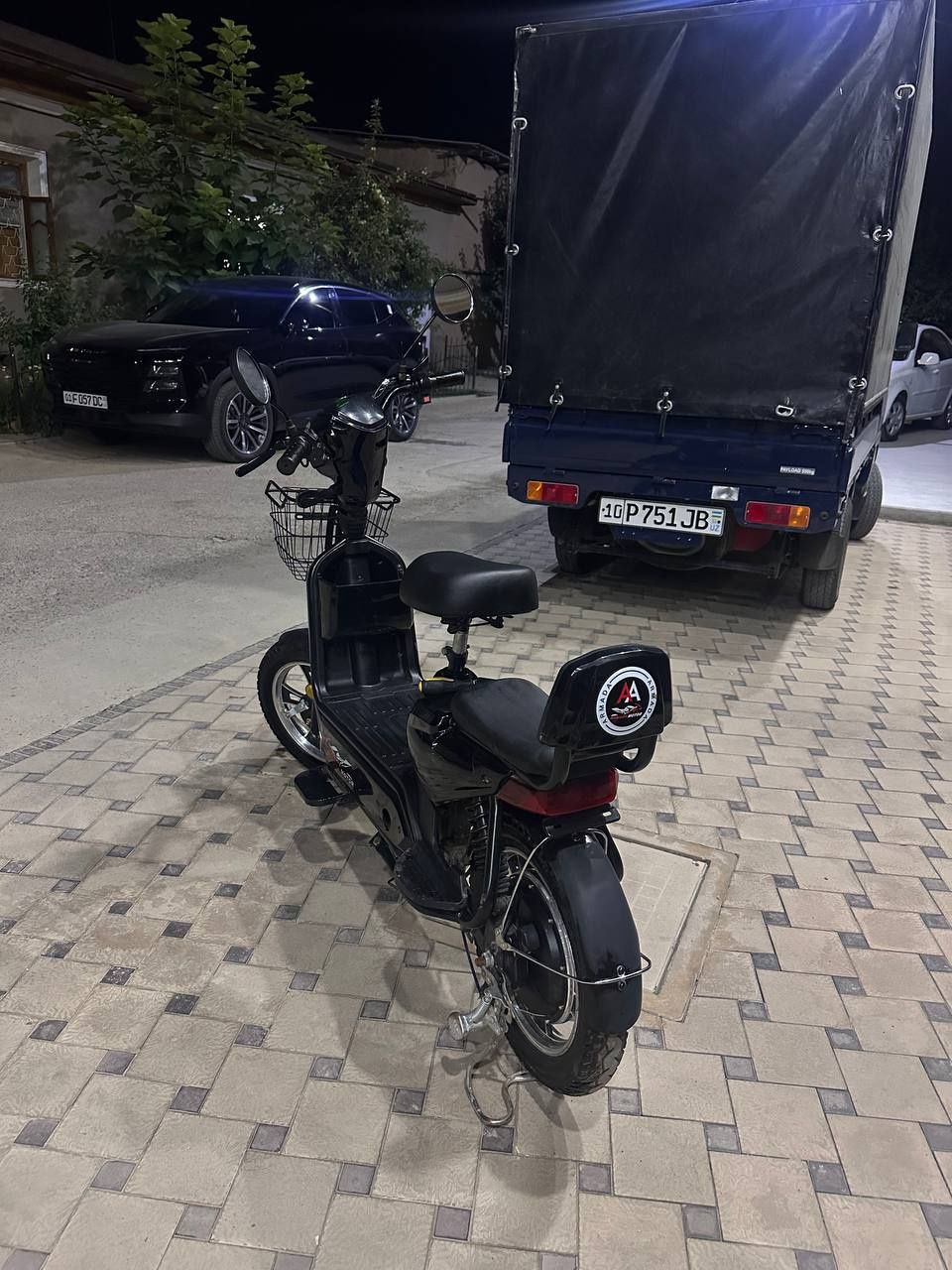 Skuter Armada Motors made in China
