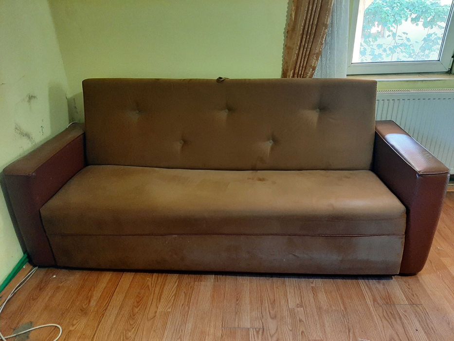 Canapea extensibilă maro