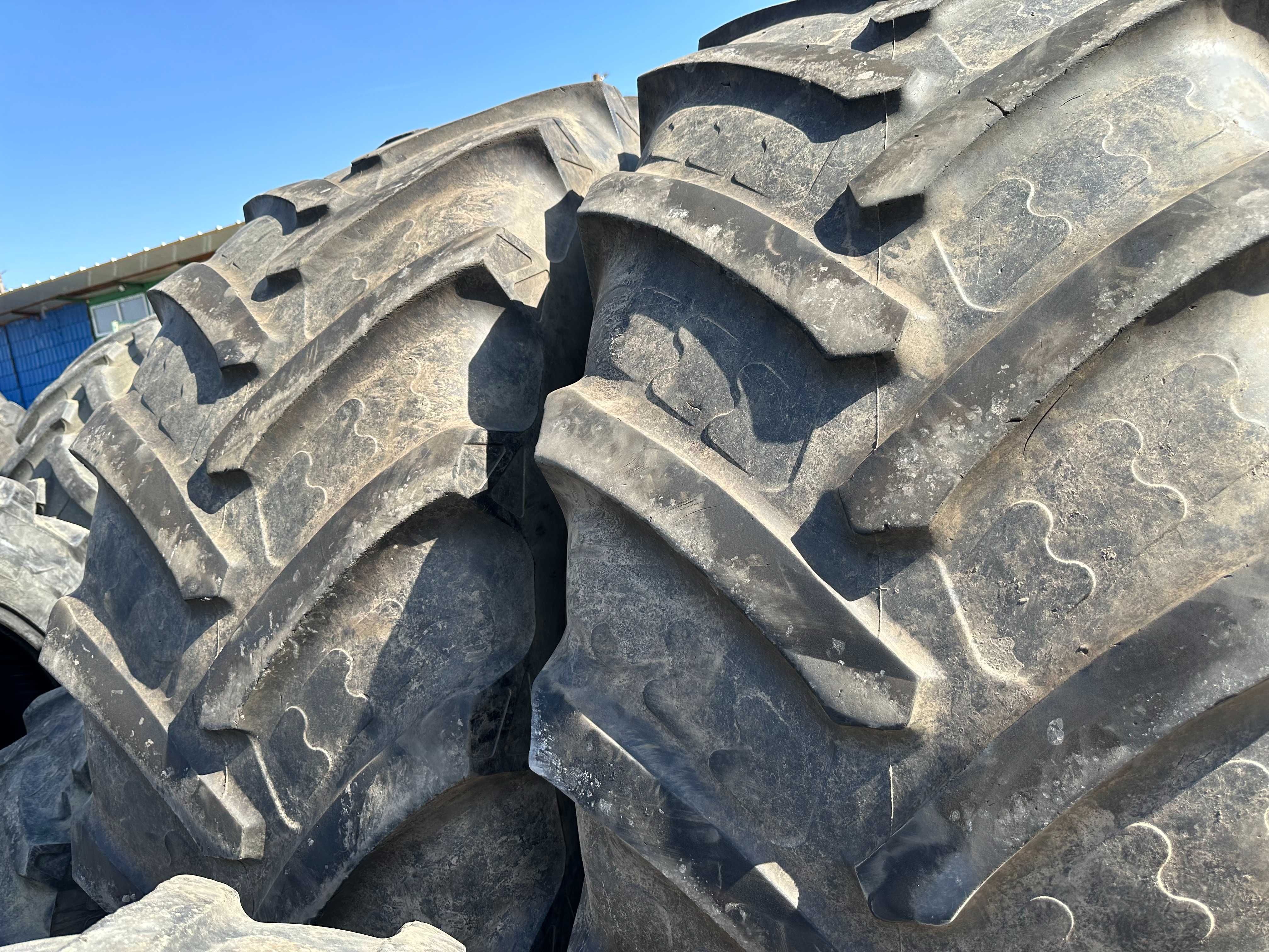 710/70  R42  BKT